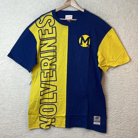 NWT Mitchell & Ness Womens University of Michigan Wolverines Shirt SIZE LARGE - Picture 1 of 8